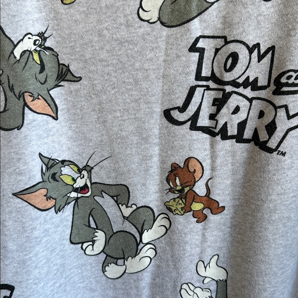 Tom and Jerry heather gray character sweatshirt, size 3XL - Picture 5 of 7